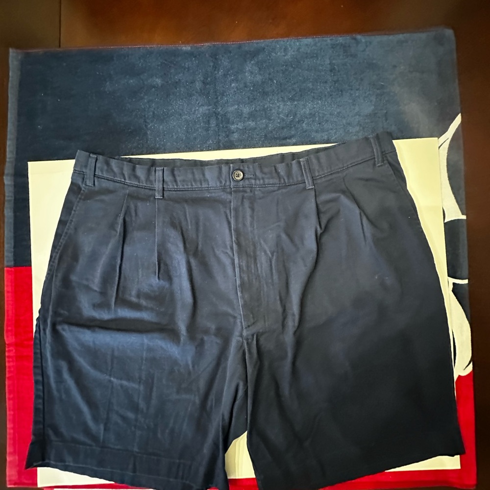 Roundtree & Yorke Navy Flat Front Men's Shorts